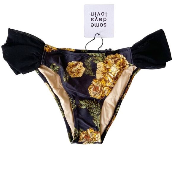 💗 3/$10 💗 NEW Revolve Some Days Lovin' River Run Floral Bikini Bottoms XS - Picture 8 of 10